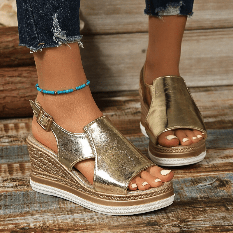 Baylie - Stylové metalické sandály