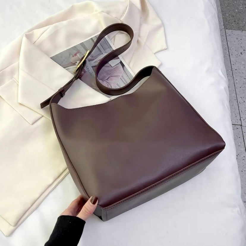 Stacy™ | Elegantní kožená kabelka
