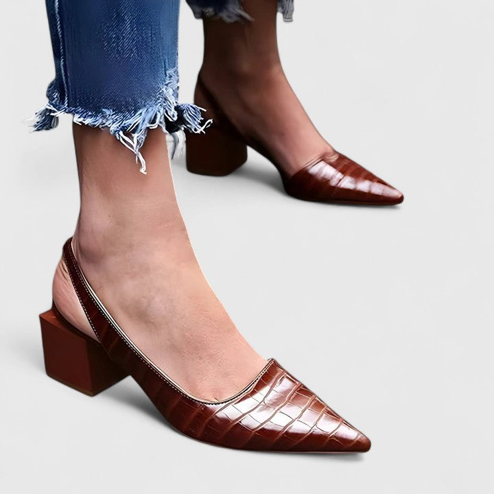 Delta - Elegantní sandály na podpatku