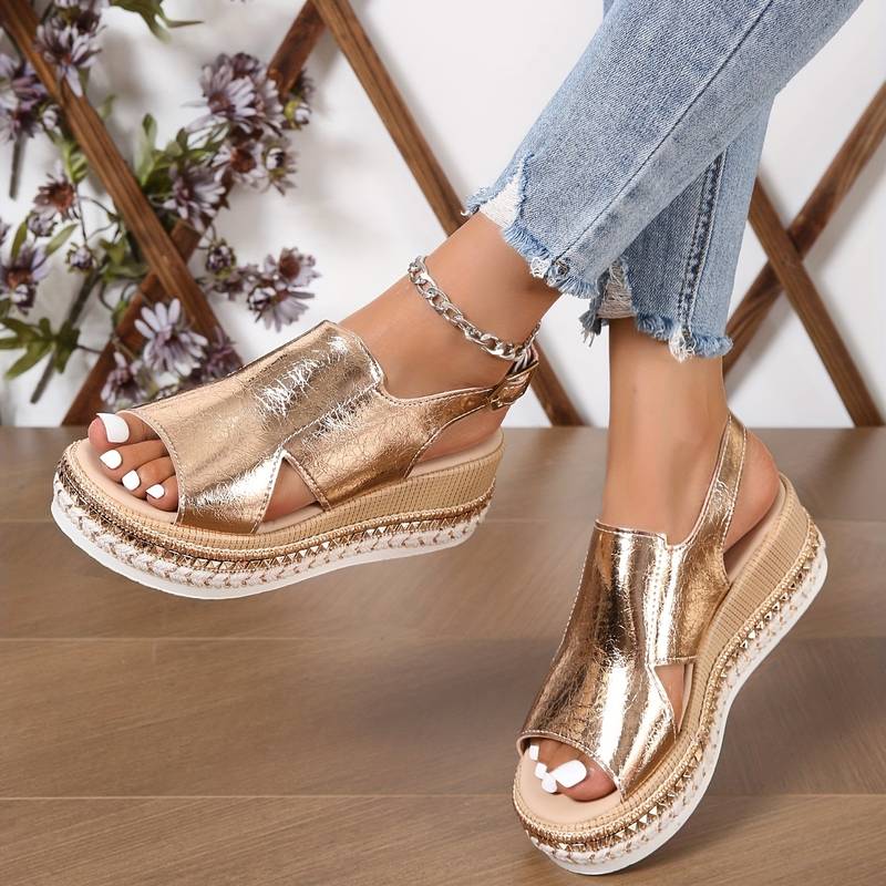 Baylie - Stylové metalické sandály